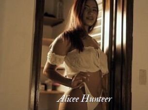 Alicee_Hunteer