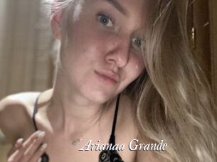 Arianaa_Grande