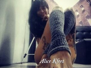 Alice_Kfeet