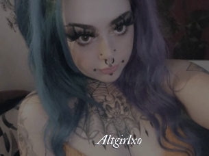 Altgirlxo