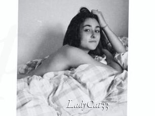 LadyCat33