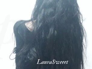 Laura_Sweeet