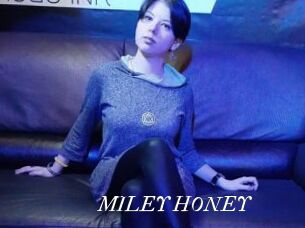 MILEY_HONEY