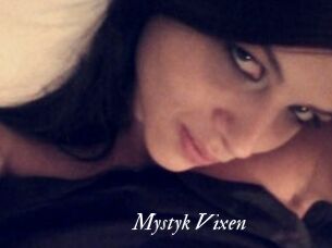 Mystyk_Vixen