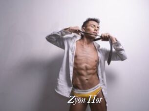 Zyon_Hot